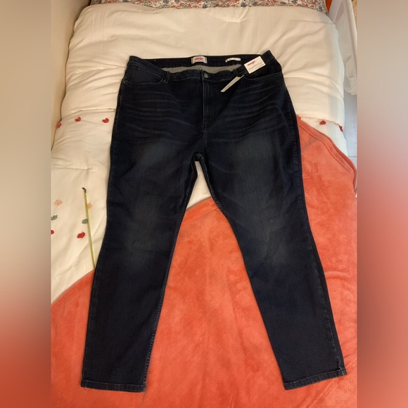 NWT Women’s Wrangler High Rise Unforgettable Skinny Jeans Size 24 - Picture 4 of 11